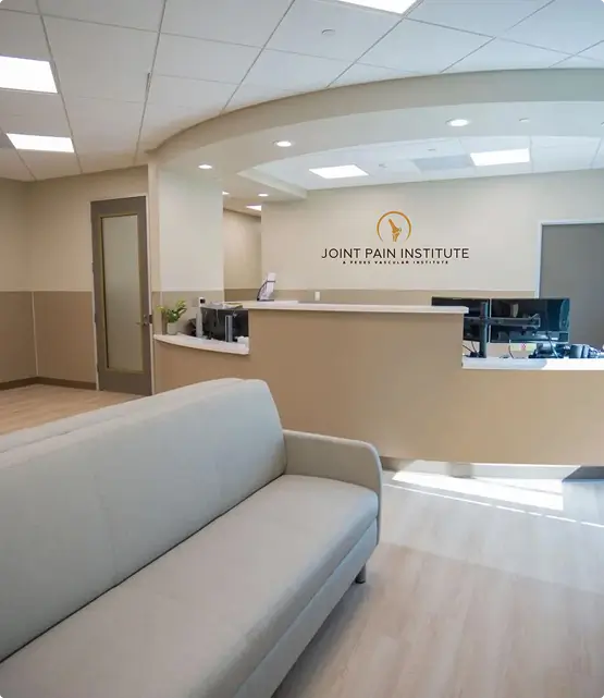 California Joint Pain Institute clinic reception in California for joint pain treatment consultation